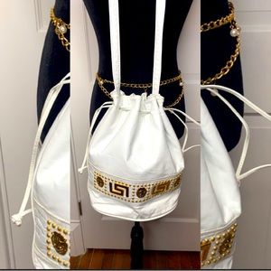 White Genuine Leather Lion🦁head Bucket Bag